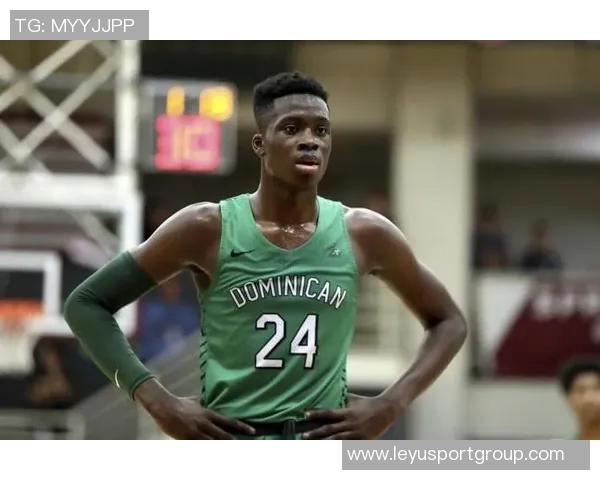 字母弟弟亚历克斯告别希腊球队返回美国争取发展联盟新机会